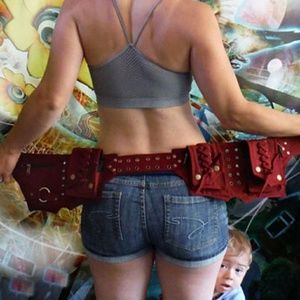 Festival Utility Belt - 4 Large Zippered Pockets